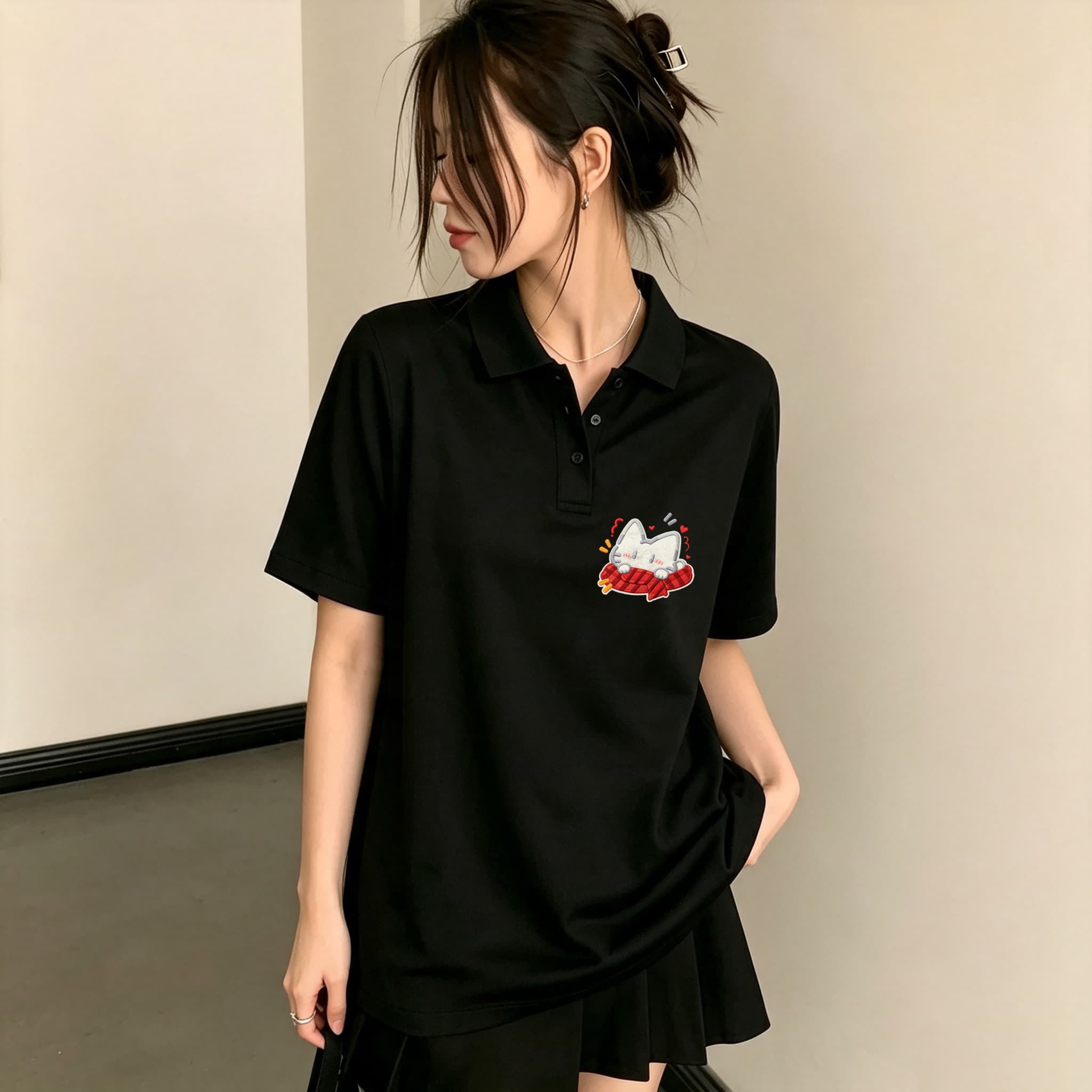 Embroidery On Black Shirt - Женская черная рубашка-поло с отложным воротником,