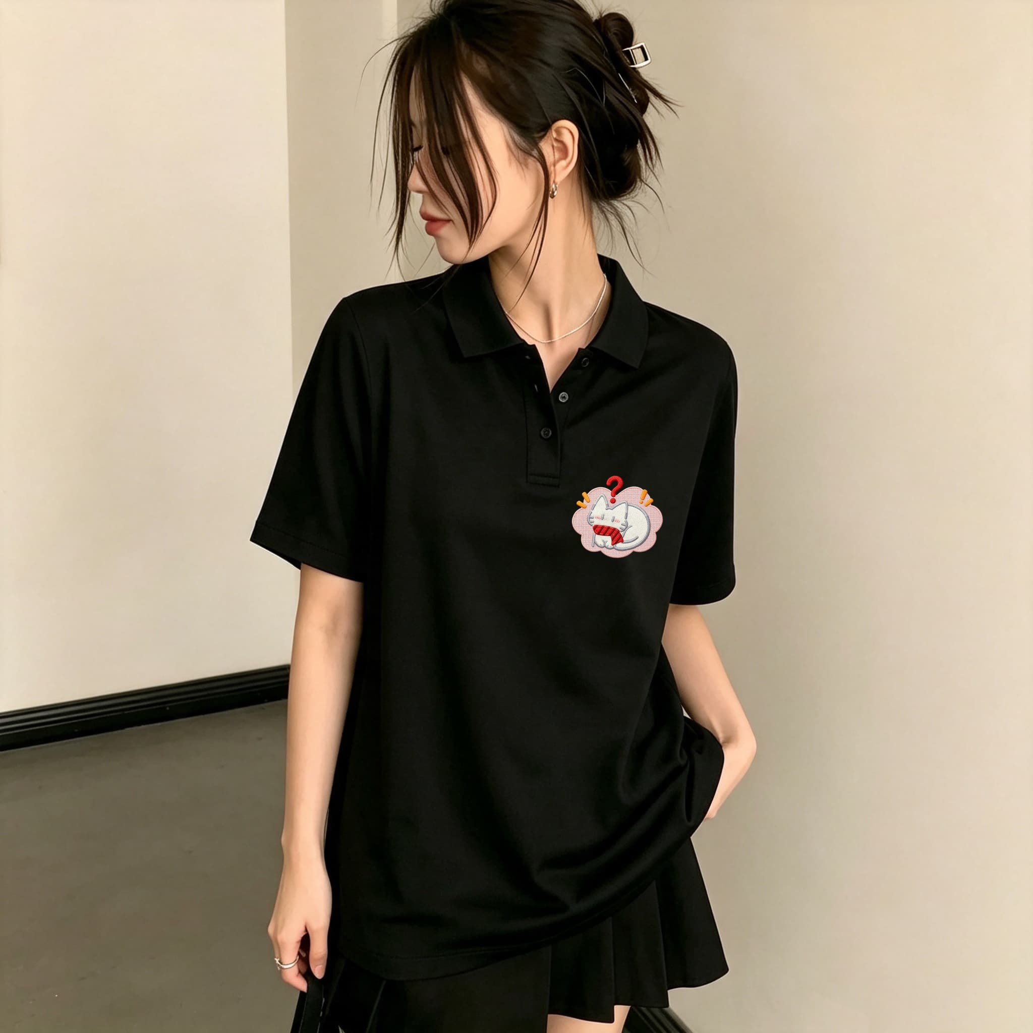 Embroidery On Black Shirt - Женская черная рубашка-поло с отложным воротником,