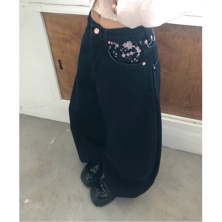 Весна 2026: Модные универсальн – обзор и цена Embroidery Jeans Sakura